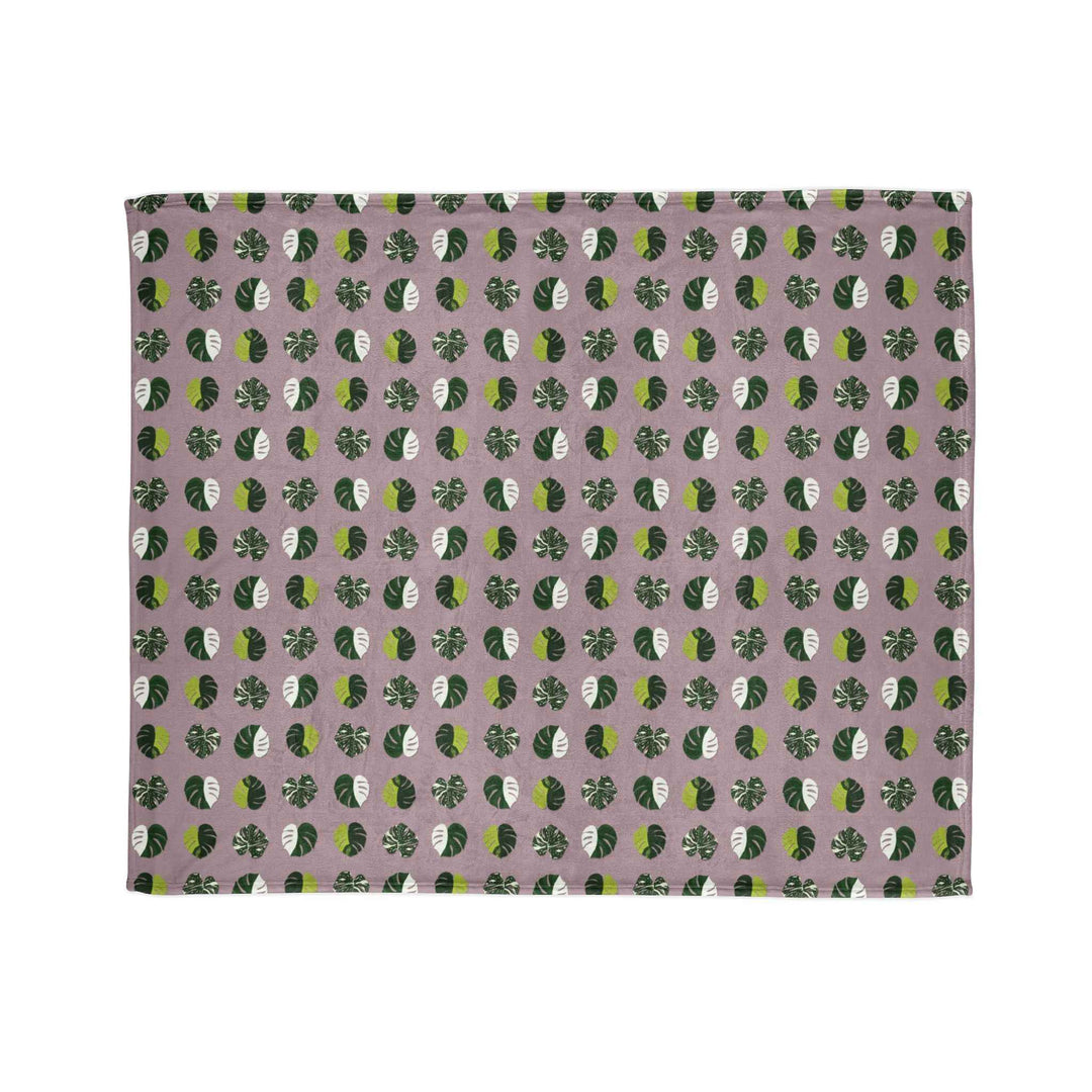 Variegated Monstera Pattern Cozy Fleece Throw Blanket