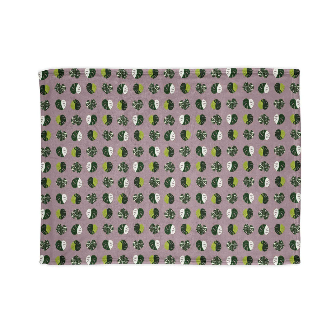 Variegated Monstera Pattern Cozy Fleece Throw Blanket