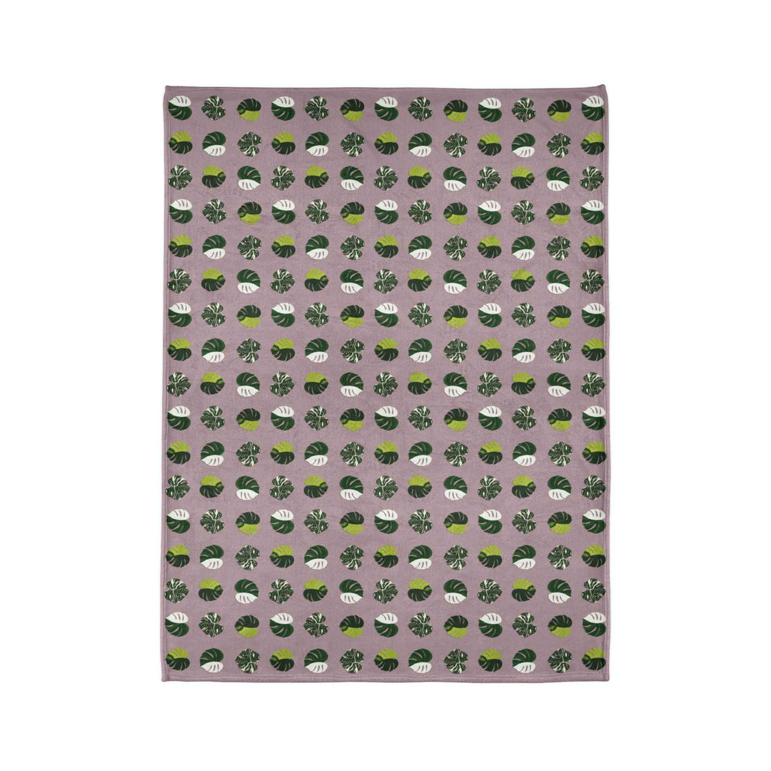 Variegated Monstera Pattern Cozy Fleece Throw Blanket