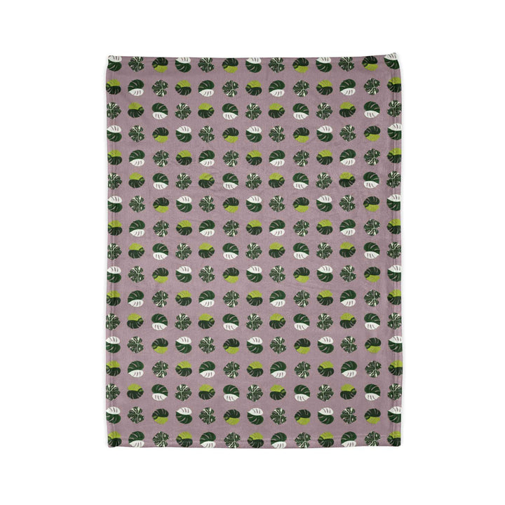 Variegated Monstera Pattern Cozy Fleece Throw Blanket