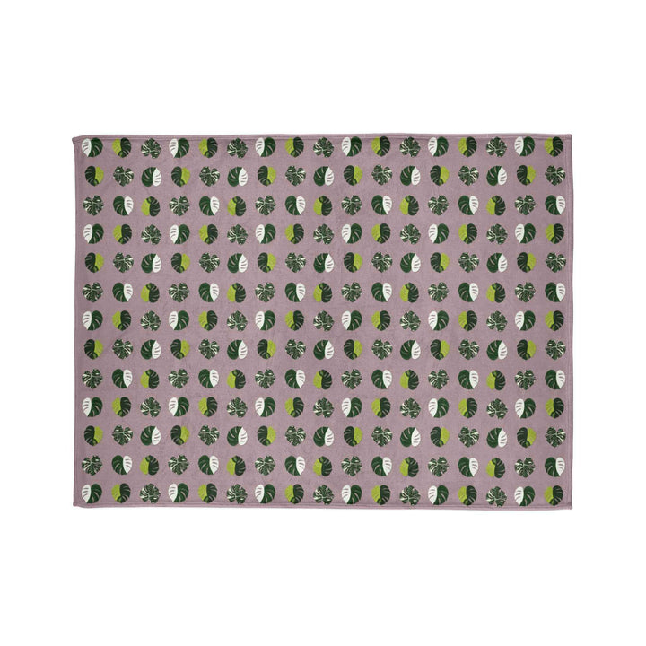Variegated Monstera Pattern Cozy Fleece Throw Blanket